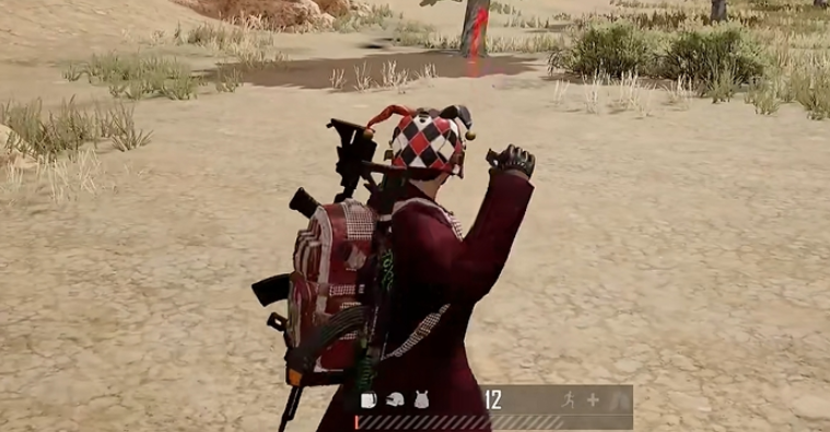 绝地求生如何击杀伏地魔